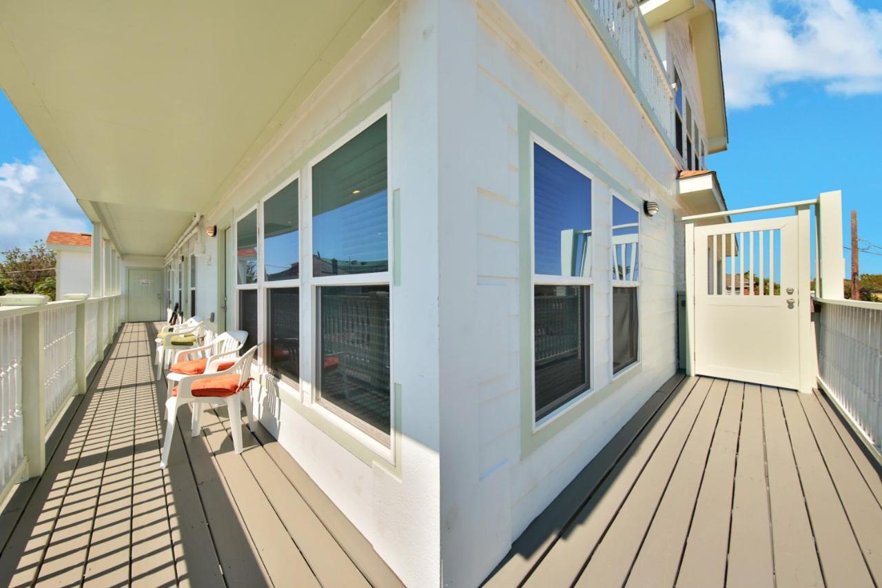 Oceanview By The Galvez Villa Galveston Buitenkant foto